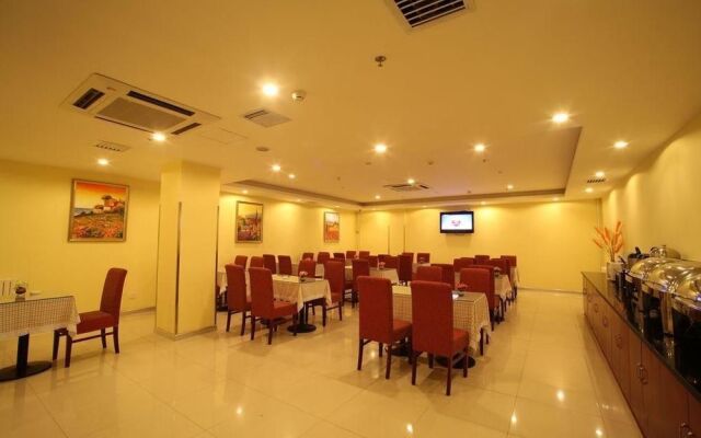 Hanting Express Pingliang West Avenue