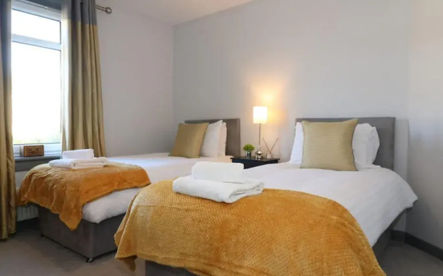 Burnbank House - Hamilton