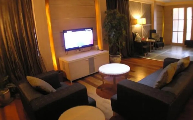 Changsing Business Motel