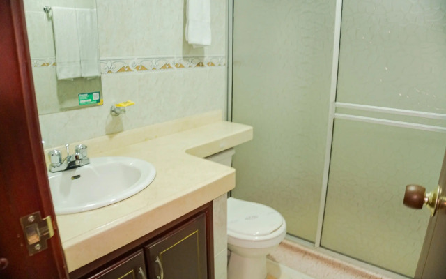 Hotel Imperio Real