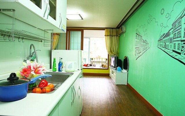 Taean West Pine Pension