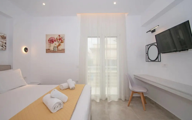 Anthi Beach Suite