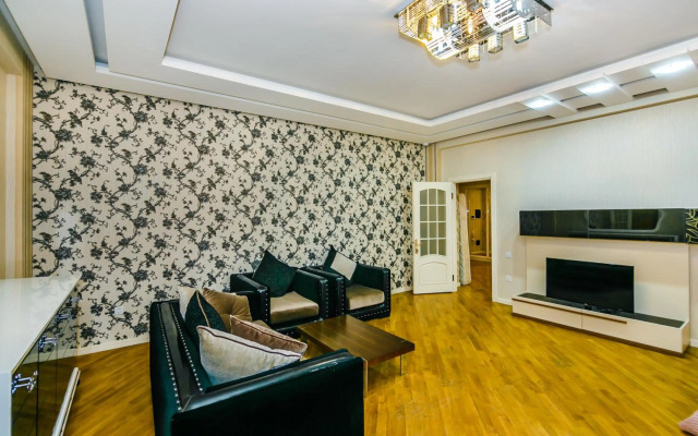 Luxe House in Nizami Street 1