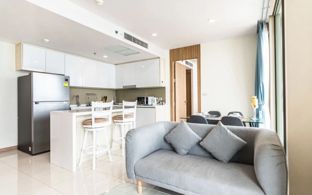 The Riviera Wongamat by Pattaya Holiday