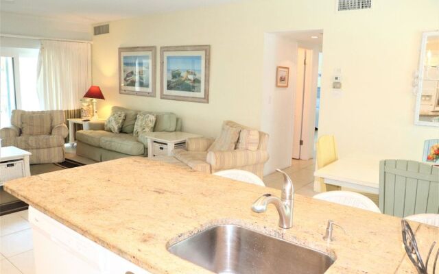 Jamaica Royale T32 - 2 Br Condo
