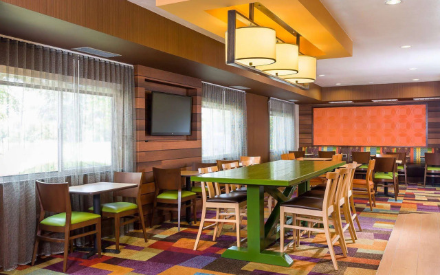 Fairfield Inn & Suites Houston Westchase