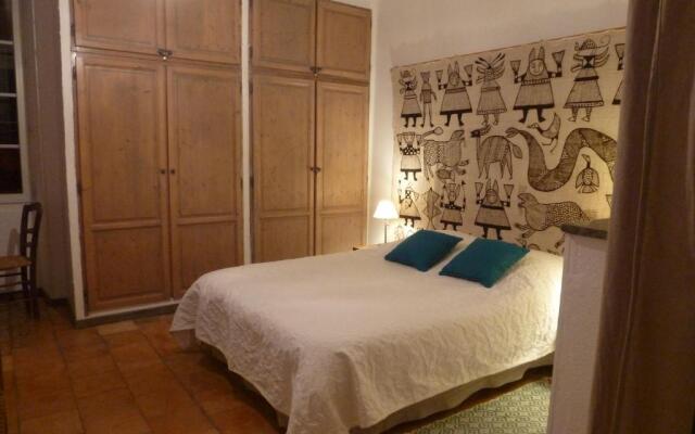 le rocher de Sampzon