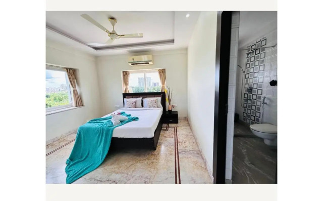 OYO 28208 99 Kombo Inn