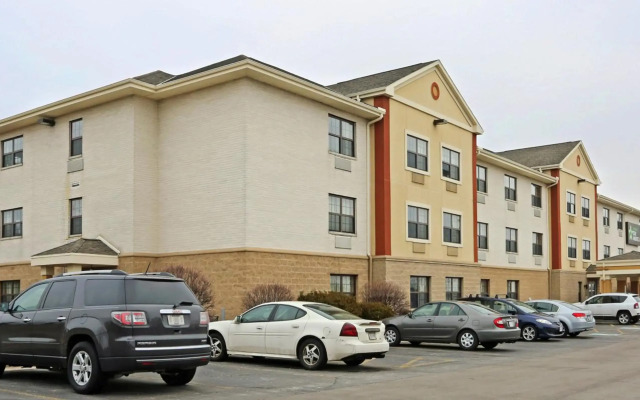 Extended Stay America Select Suites - Milwaukee - Wauwatosa