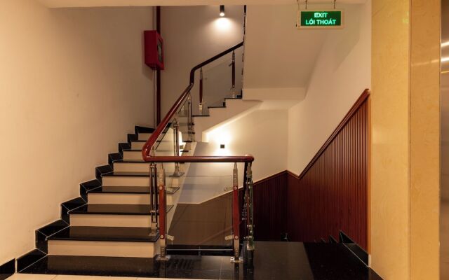 Prince Hotel