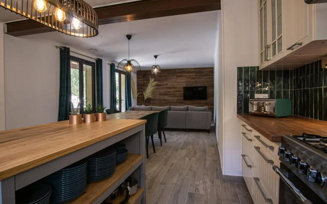 Maison idéale pour les familles avec piscine privée - Fontaine-de-Vaucluse