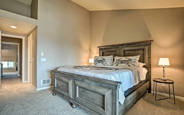 Gold Beach Townhome With Ocean Views & Sunroom!