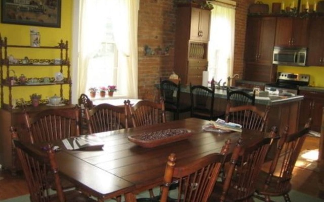 The Pines of Dresden B&B