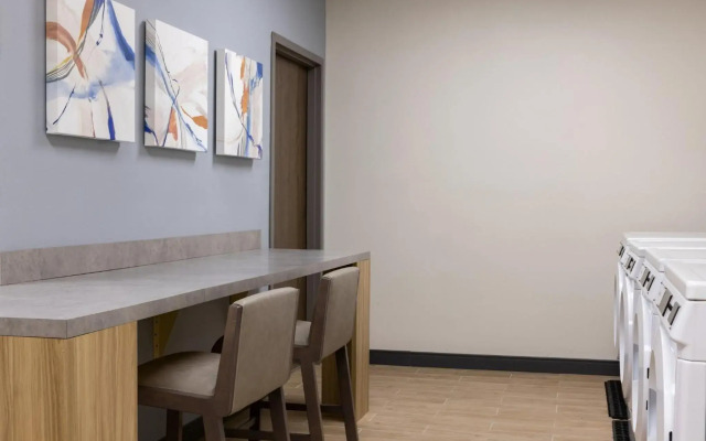 Candlewood Suites Deer Park TX by IHG