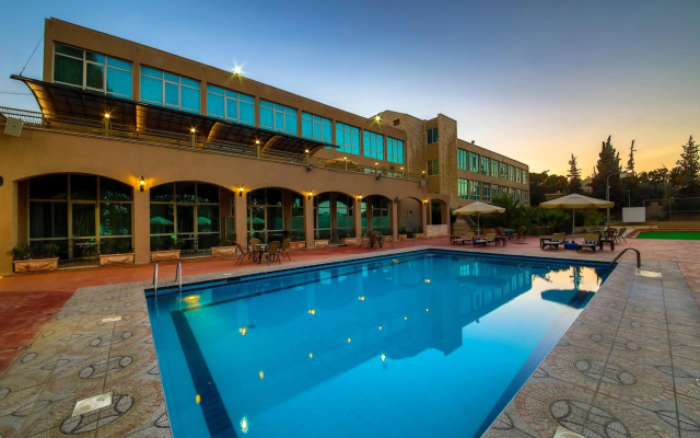 Century Park Hotel