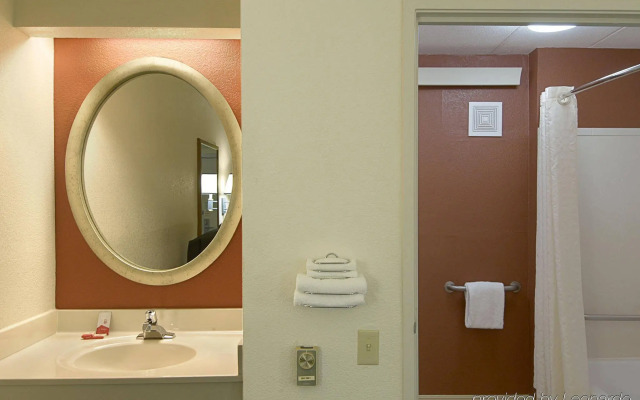 Red Roof Inn Chicago-O'Hare Airport/ Arlington Hts