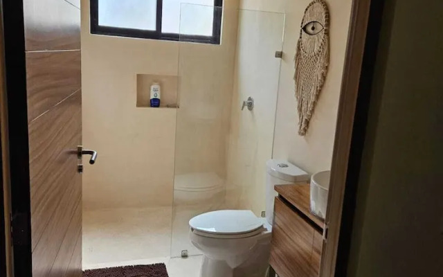 Elegant 1 Bedroom - 1 bathroom Apartment