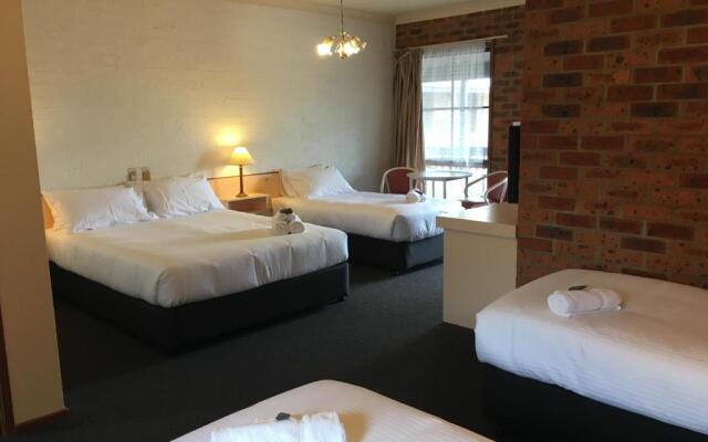 Bega Downs Motor Inn