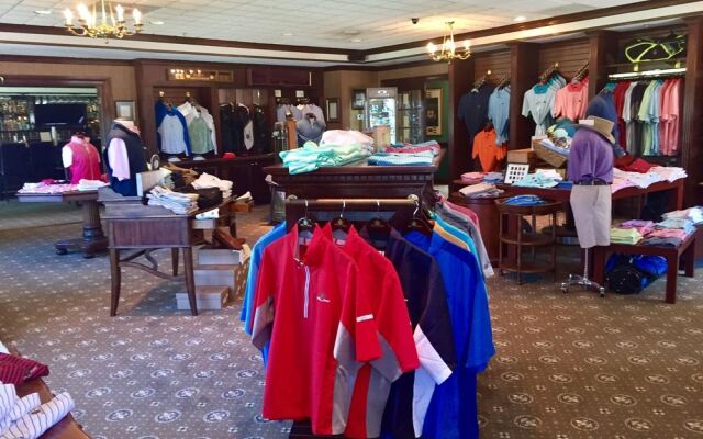 Mid Pines Inn & Golf Club