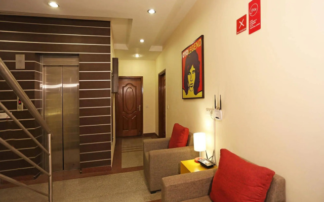 OYO Flagship 477 HUDA City Centre