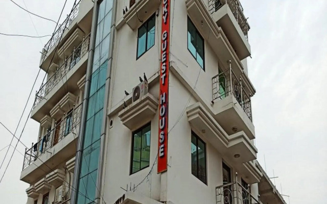 Lucky Guest House
