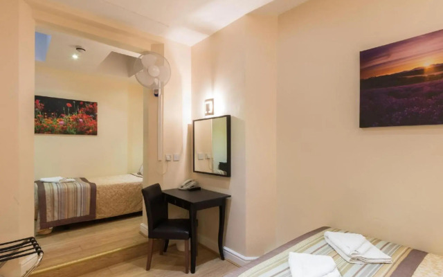 Notting Hill Gate Hotel