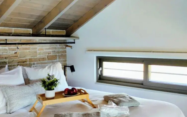 Oinolithos Luxury Villas