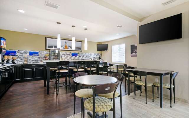 Best Western Edgewater Inn