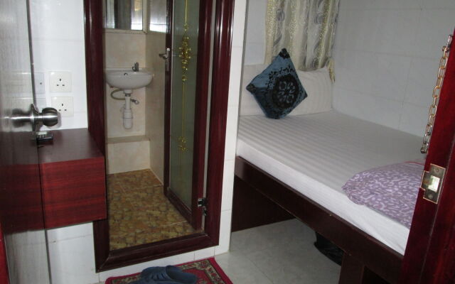 Crystal Hostel