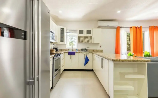 2 Bedroom Apartment Near Ocho Rios