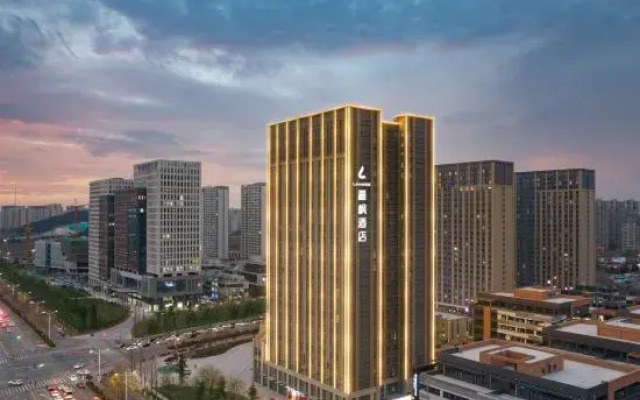 Lavande Hotel (Jinan Shiji Avenue Aotelaisi)