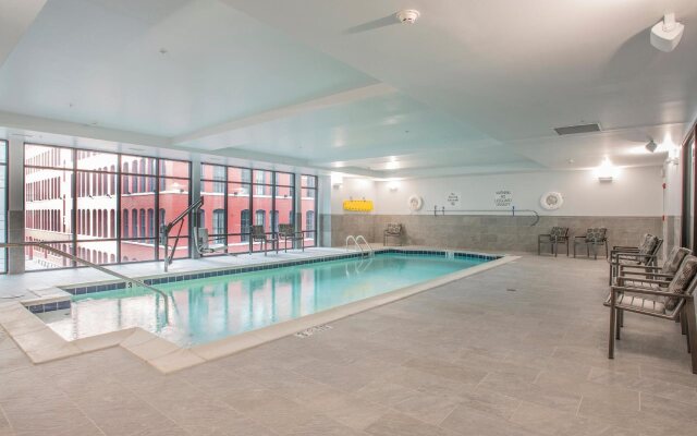 voco The Clair Cincinnati Downtown by IHG