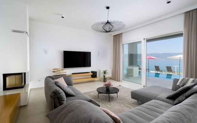 Acadia Beach Villas & Apartments Slatine