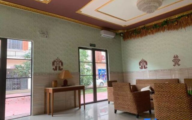 Sanya Father mark tribe