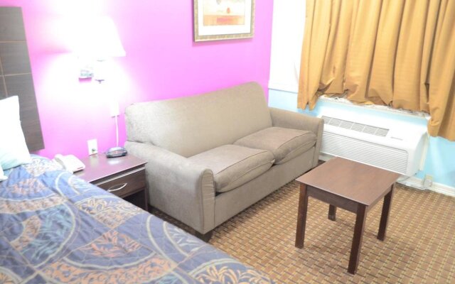 Budget Host Inn & Suites