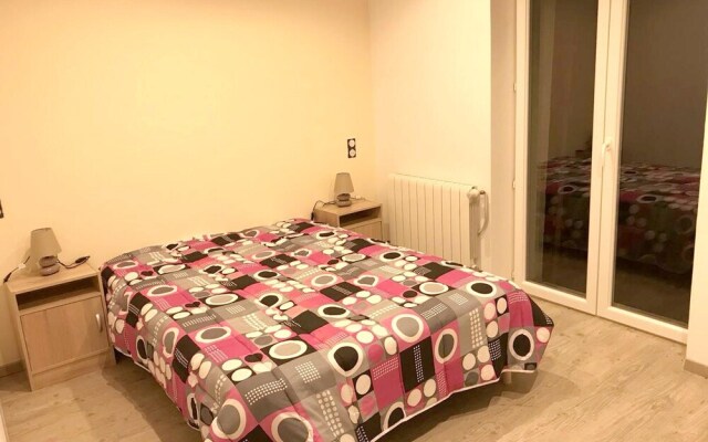 House With 4 Bedrooms in Puygaillard-de-quercy, With Furnished Garden and Wifi