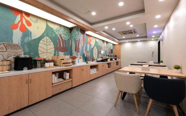 Hanting Hotel Changsha IFS