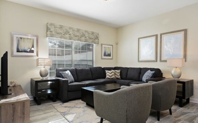 4 bedroom villa in Champions Gate