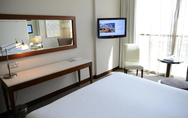 Centro Yas Island