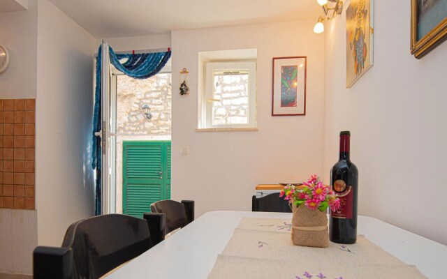 Beautiful Home in Tisno With 2 Bedrooms and Wifi