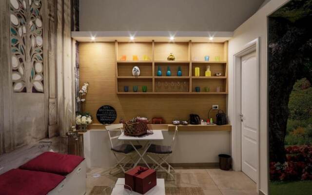 Artistic Charming House