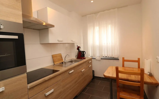 Central Apartment Near the Trade Fair