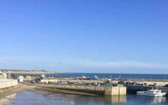 Traditional, Charming 3 Bedroom House in Seahouses