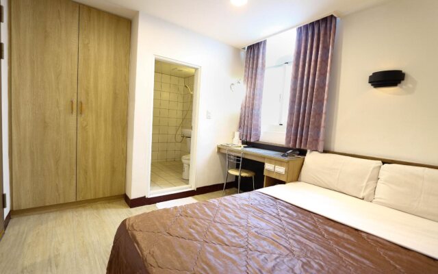 D.Y. Hotel
