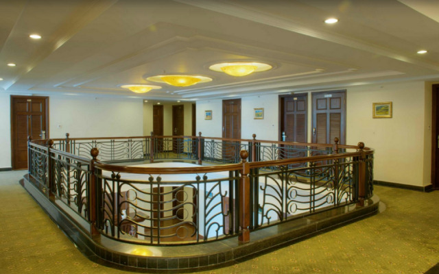 Royal Orchid Fort Resort