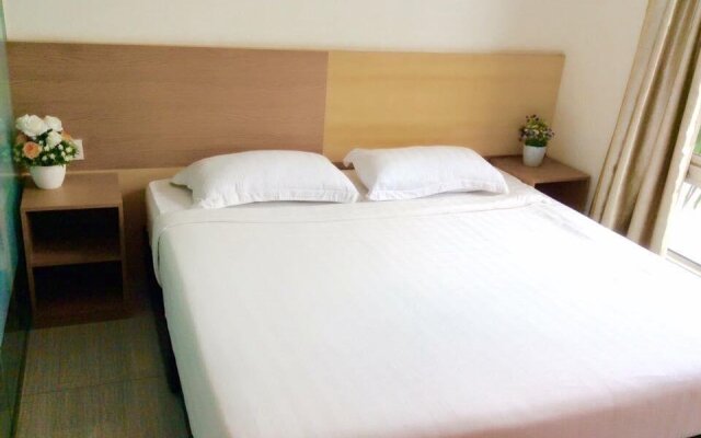 Dolphin Hotel