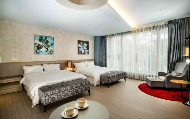 No. 9 Hotel