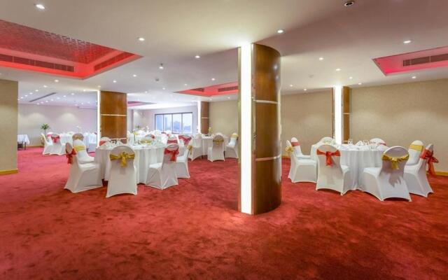 Al Safir Residence