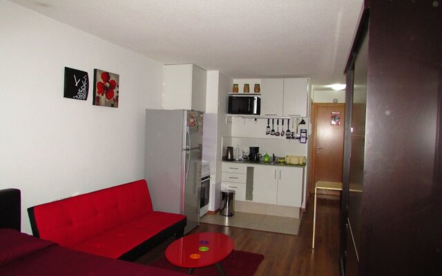 Well-located Studio with a Balcony