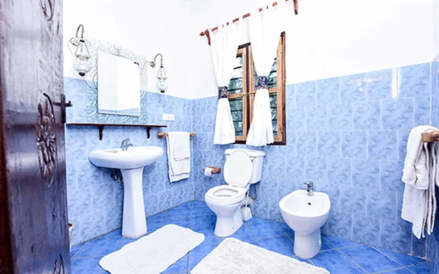 Watamu Sunflower House